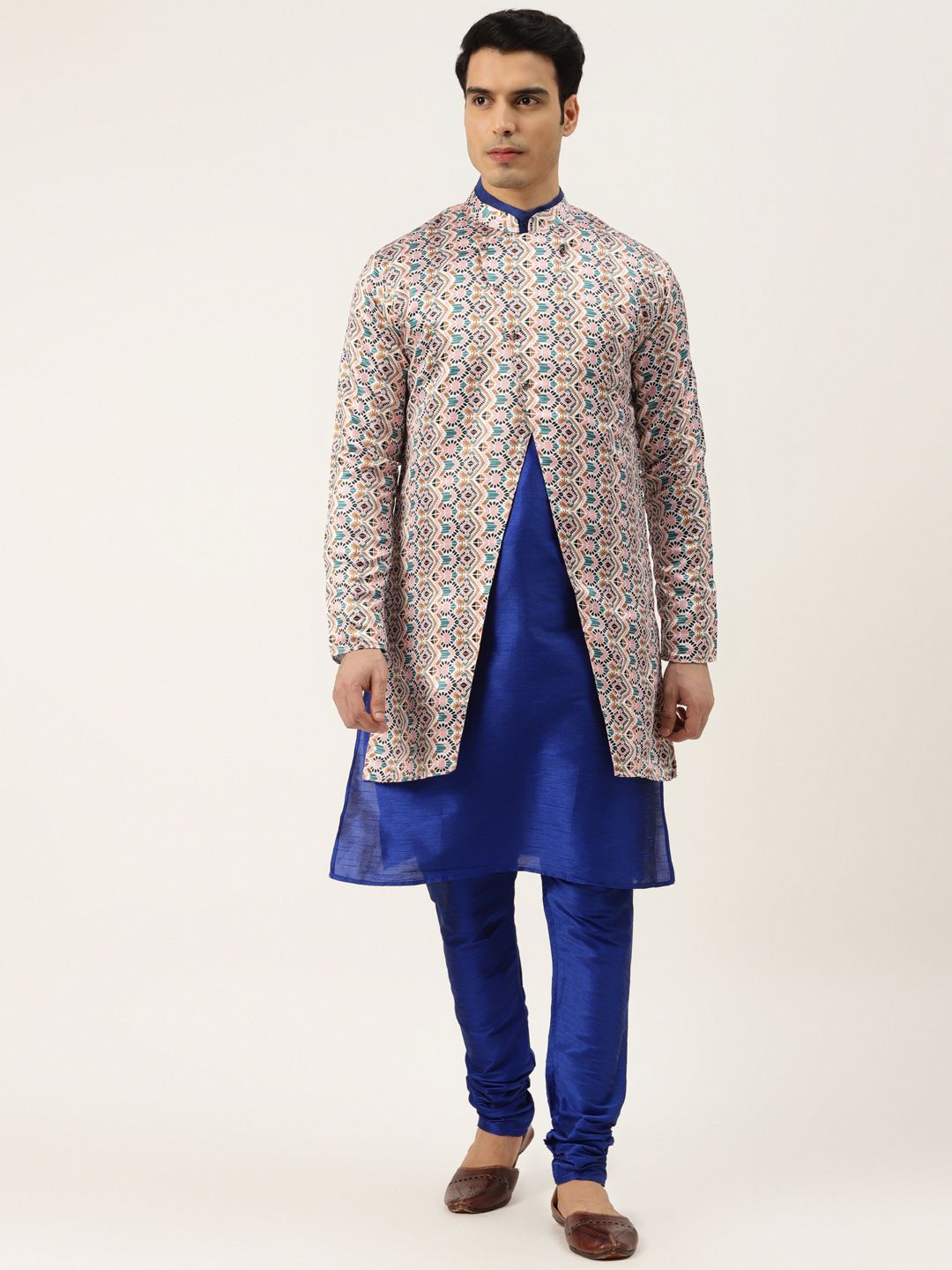 SOJANYA Men Blue Solid Kurta with Churidar & Jacket