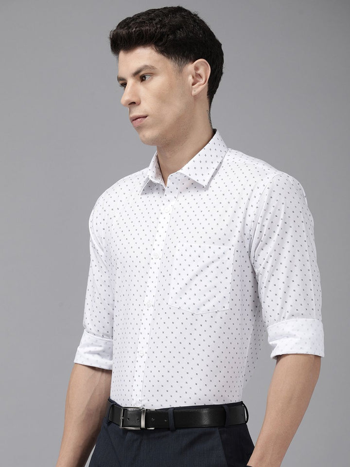 Park Avenue Slim Fit Opaque Tropical Printed Formal Shirt