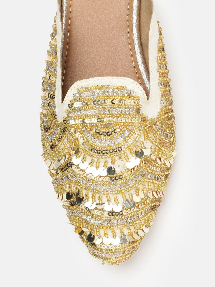 House of Pataudi Women Ethnic Embellished Mules