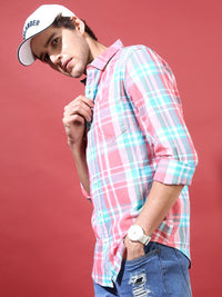 HIGHLANDER Men Pink & White Slim Fit Checked Casual Shirt