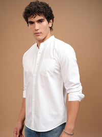 HIGHLANDER Men White Slim Fit Casual Shirt