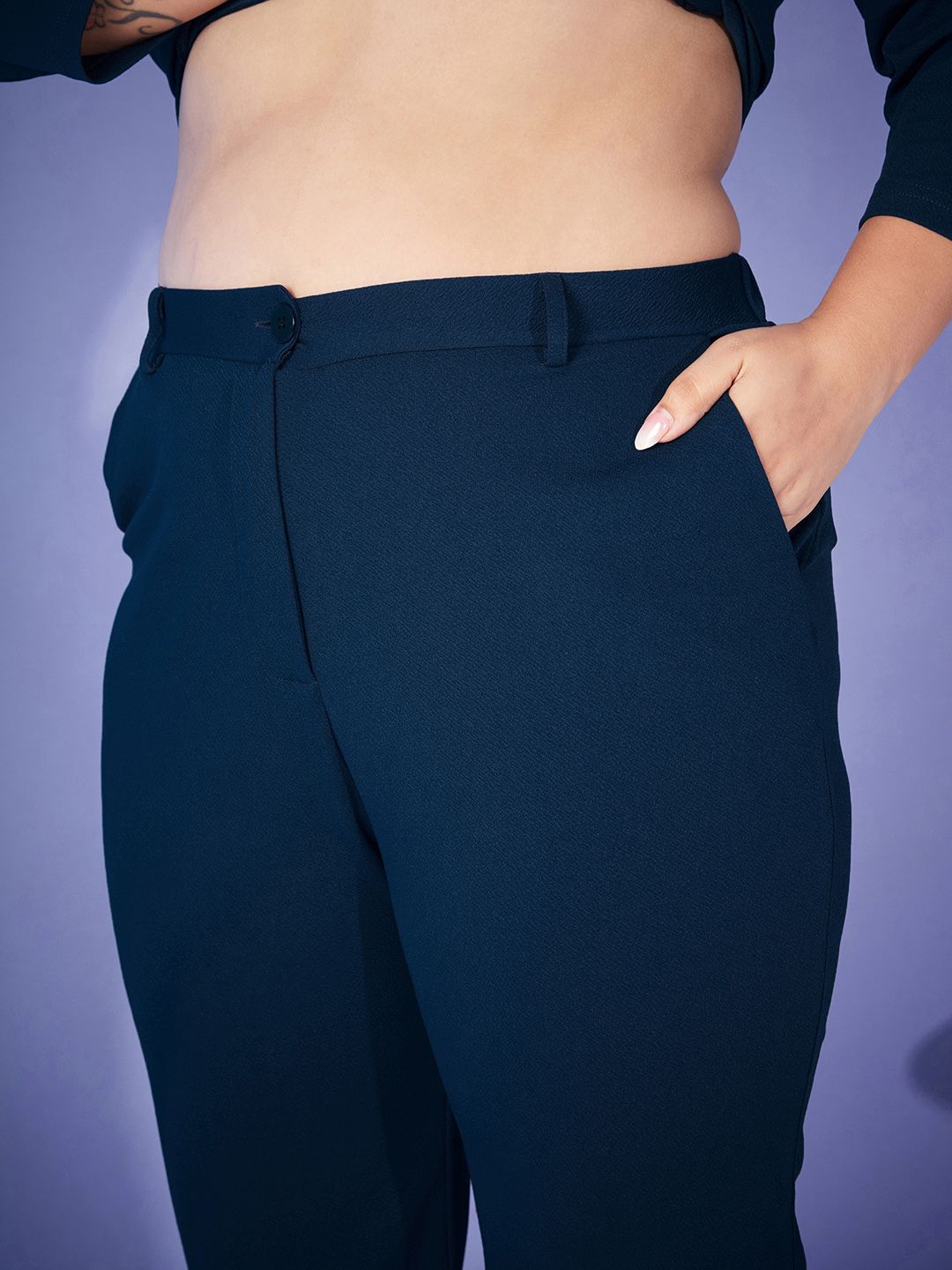 SASSAFRAS Curve Blue Plus Size Self-Design Top Wit Trouser Co-Ords