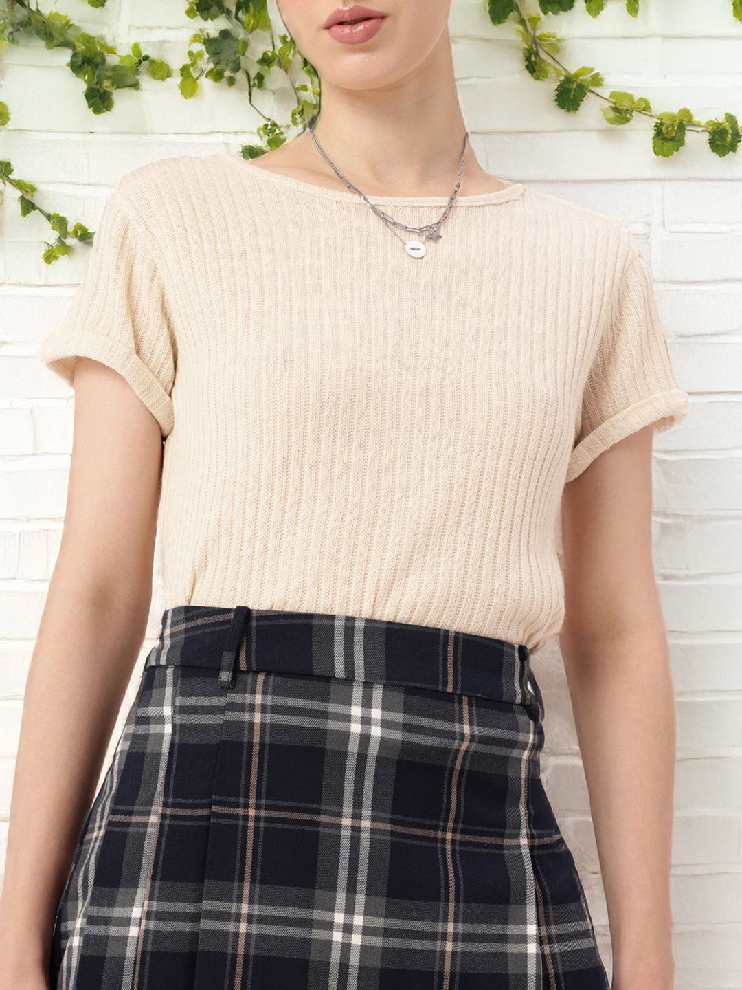 DressBerry Knitted Self Striped Top