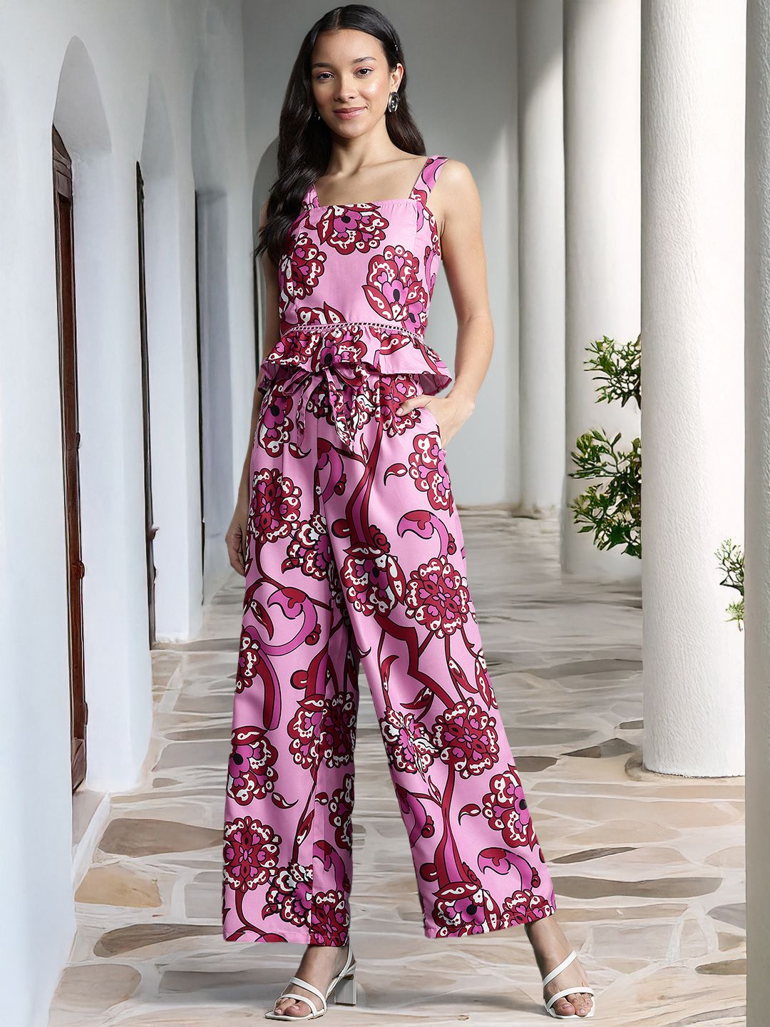 DressBerry Women Floral Printed Smocked Top with Trousers Co-Ord Set