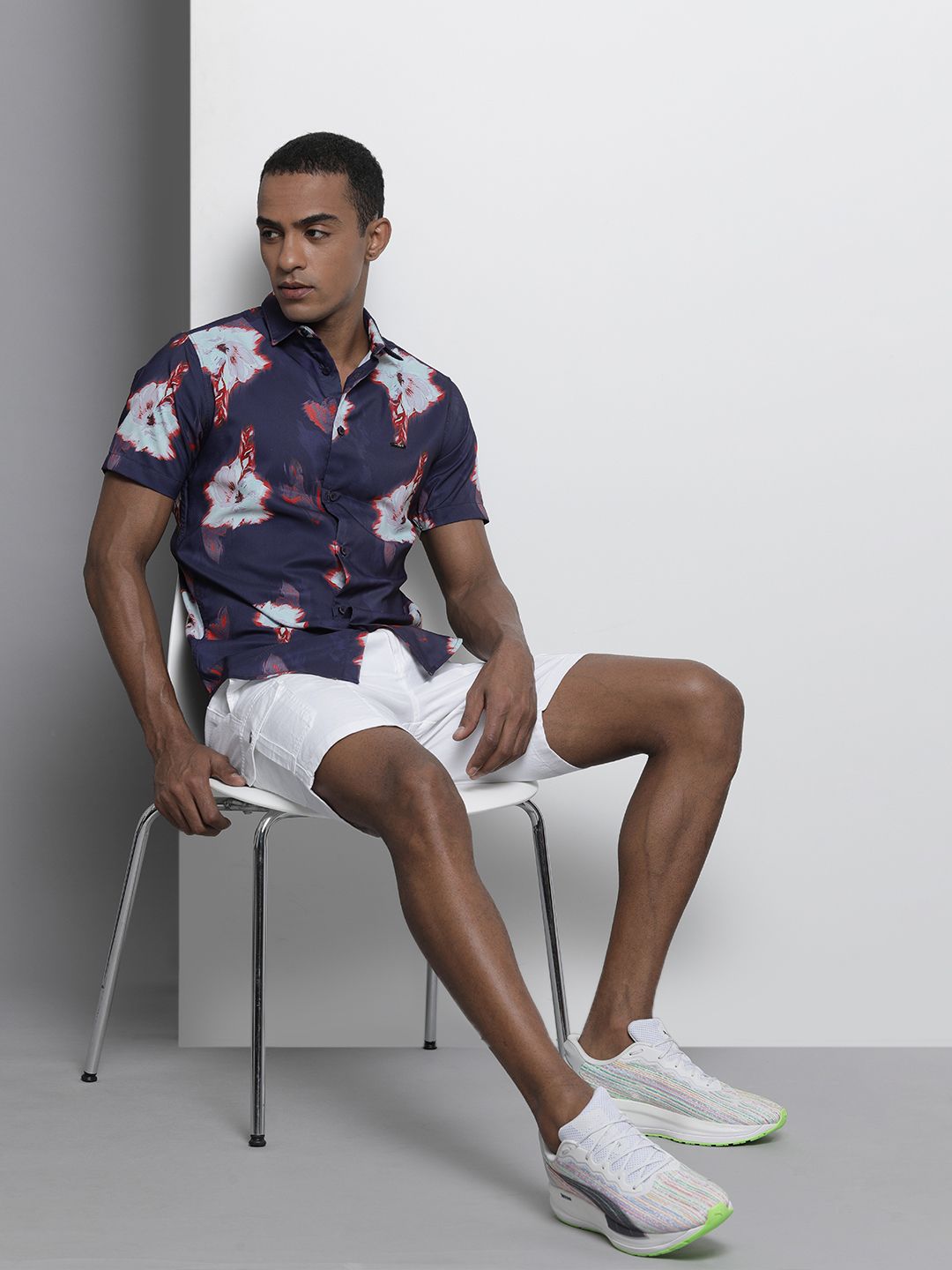 The Indian Garage Co Men Slim Fit Abstract Printed Resortwear Shirt