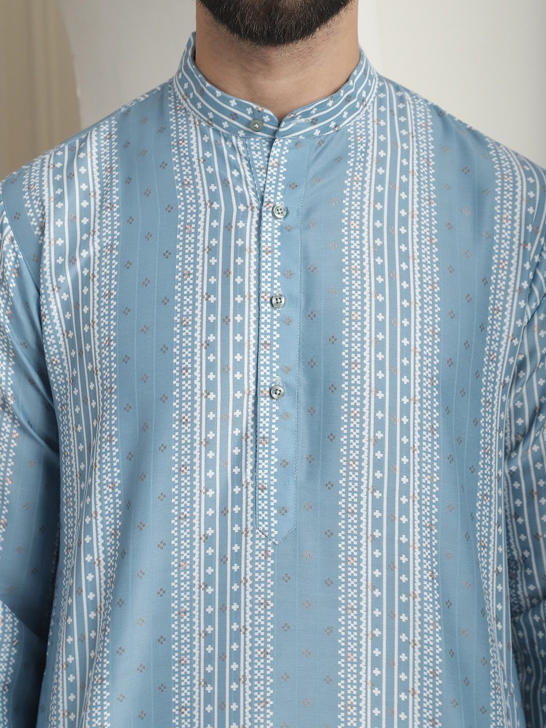 SOJANYA Printed Mandarin Collar Long Sleeves Straight Kurta