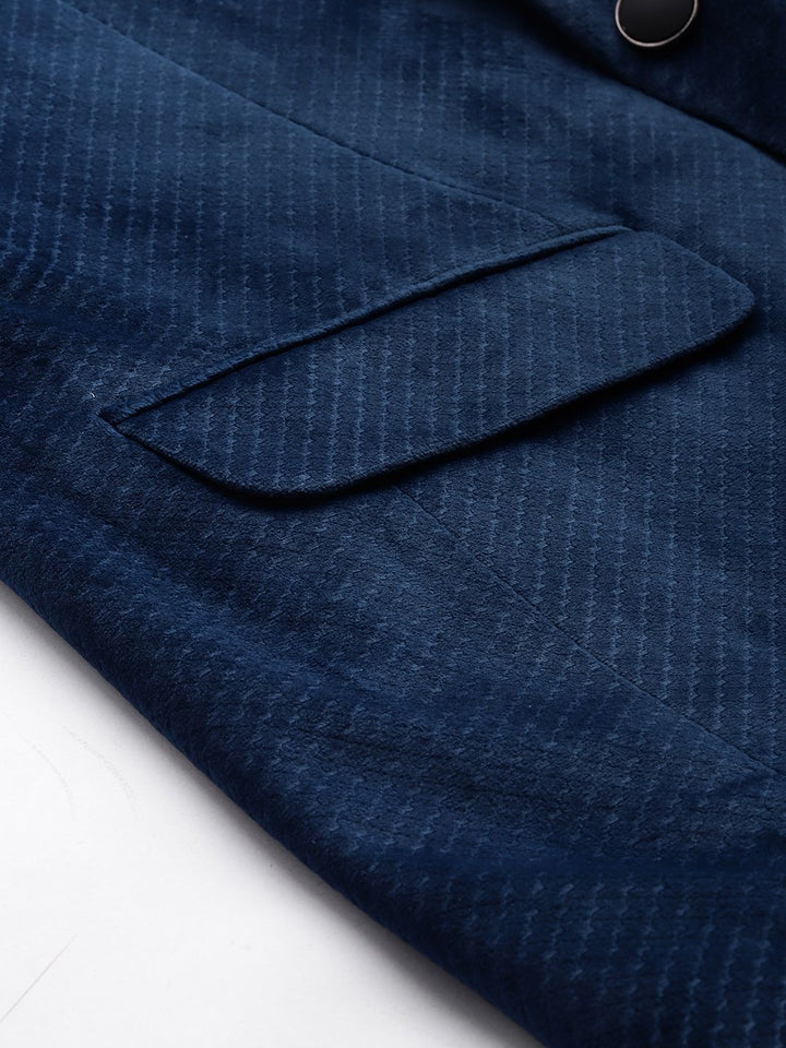 House of Pataudi Men Single-Breasted Tuxedo