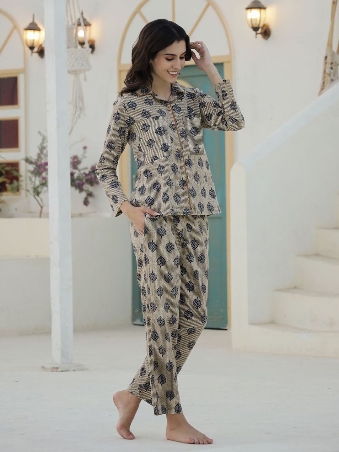 SANSKRUTIHOMES Women Printed Night suit