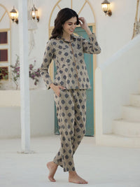 SANSKRUTIHOMES Women Printed Night suit