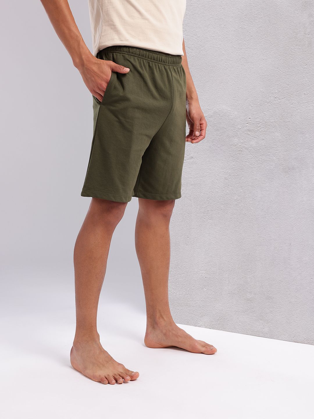 HRX by Hrithik Roshan Men Mid-Rise Brand Logo Detail Yoga Shorts