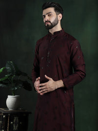 SOJANYA Ethnic Motifs Embroidered Mandarin Collar Sequinned Straight Kurta