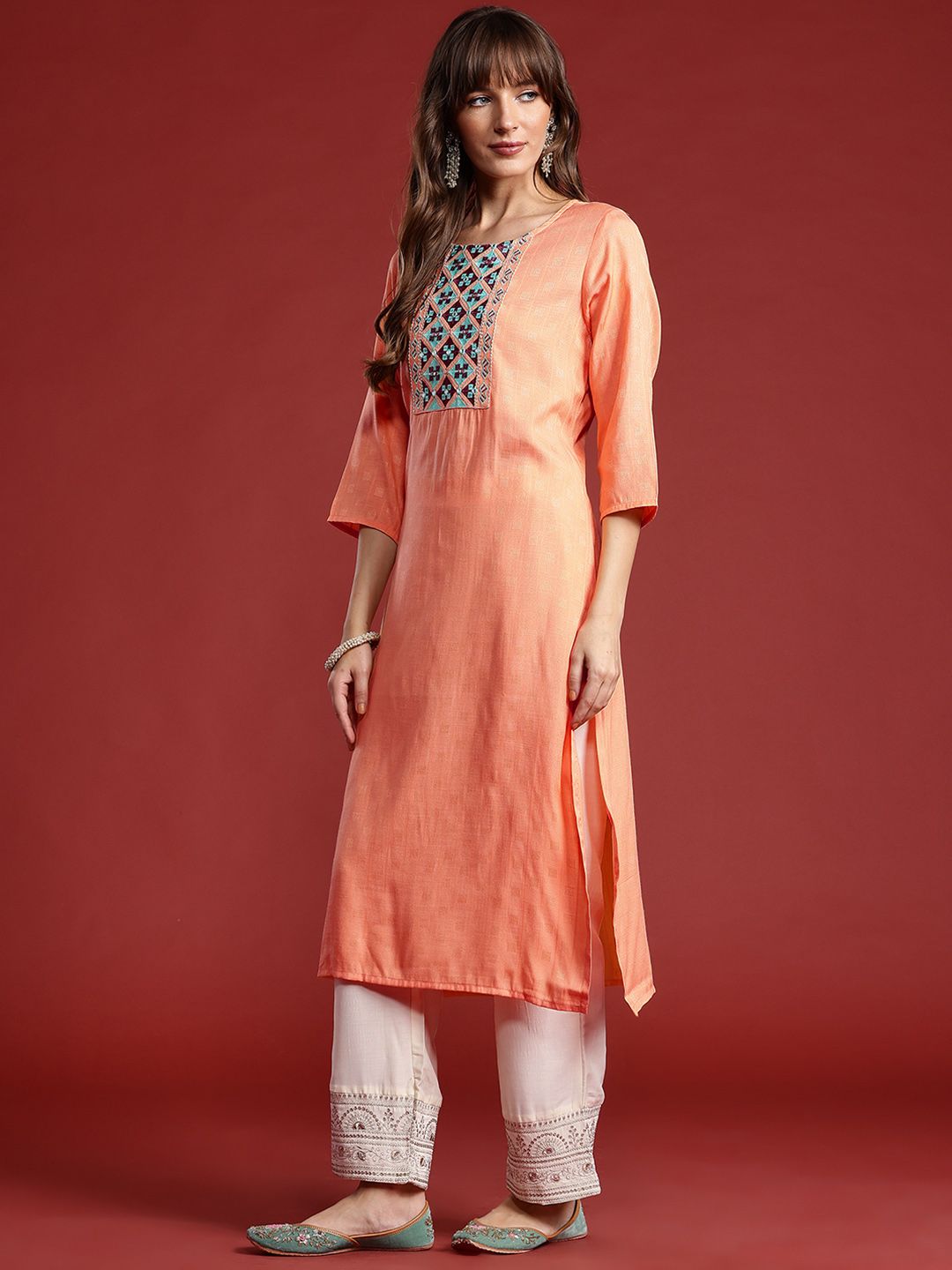 Anouk Geometric Embroidered Kurta