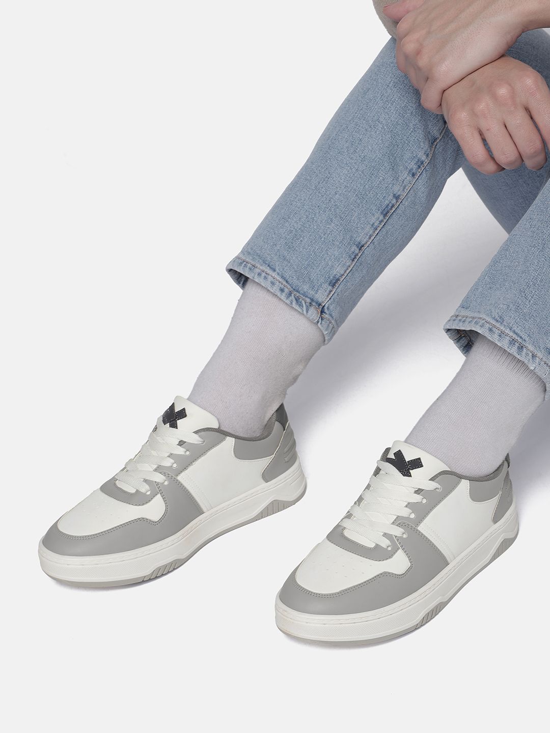 HRX by Hrithik Roshan Women Colourblocked Sneakers