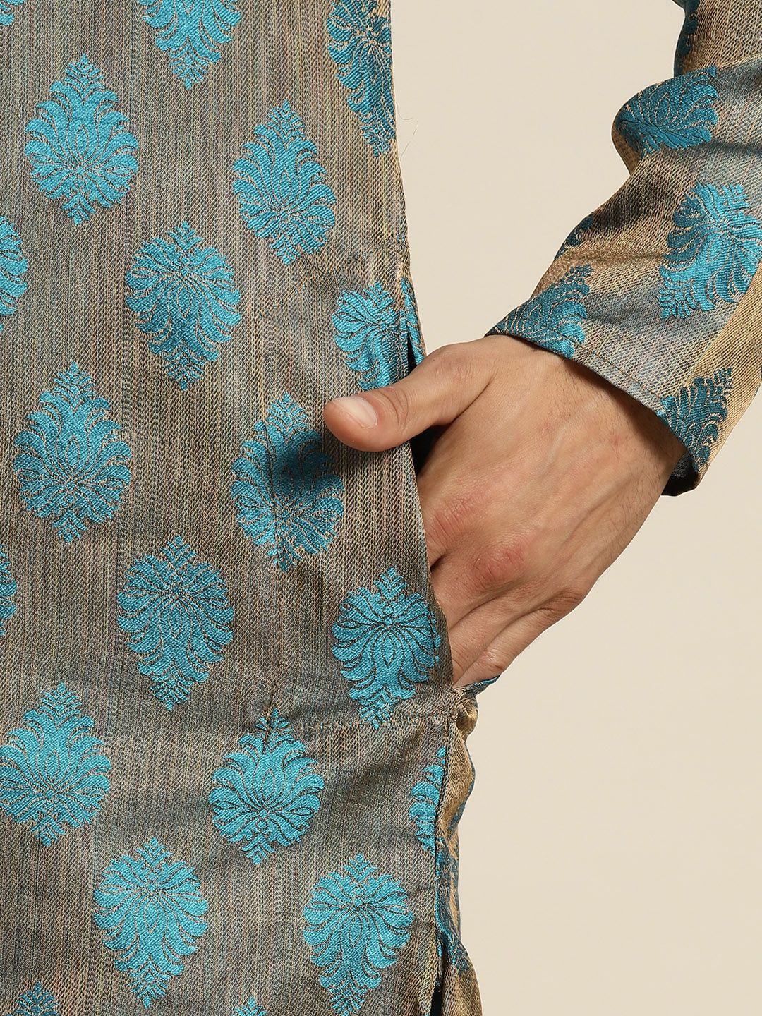 SOJANYA Ethnic Motifs Jacquard Silk Cotton Kurta