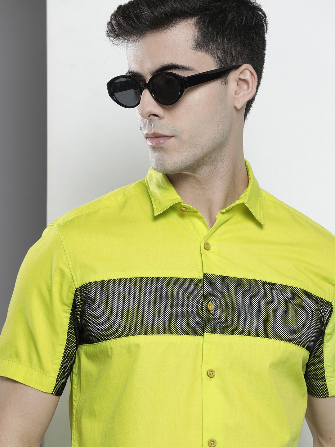 The Indian Garage Co Men Fluorescent Green Comfort Typography Printed Casual Shirt
