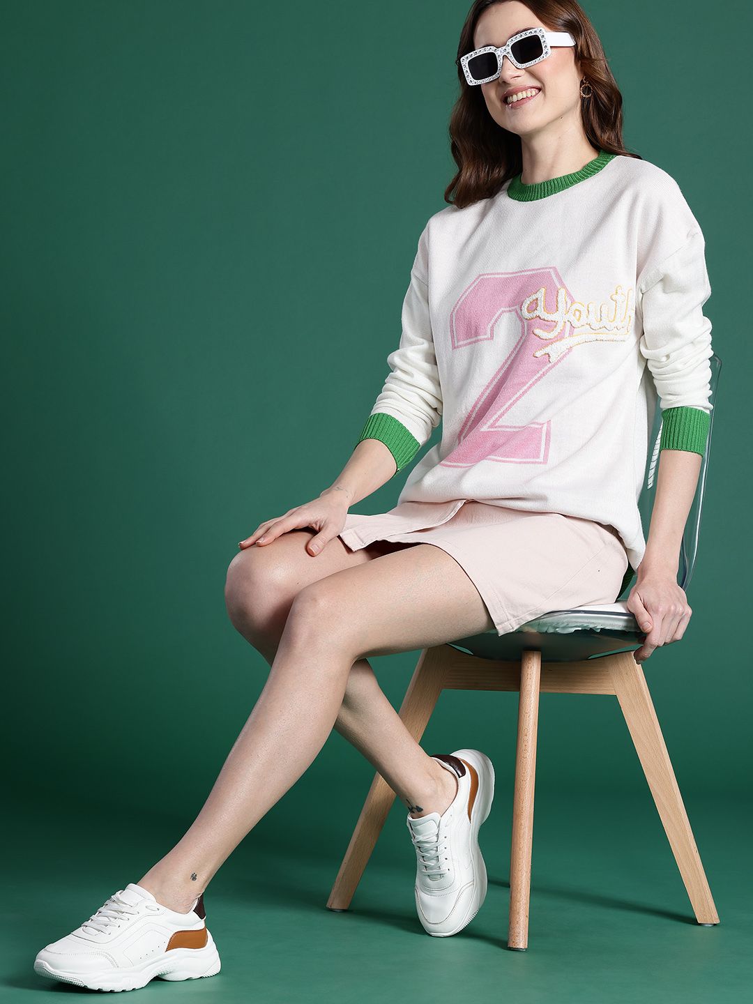 DressBerry Self-Design Applique Detail Pullover
