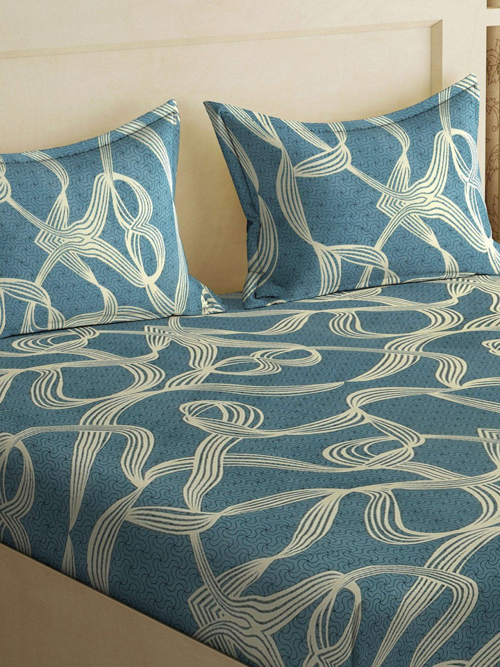 Myntra Elegant Homes Biru Turquoise & Berwarna Krim Cadar King 300 TC dengan 2 Sarung Bantal