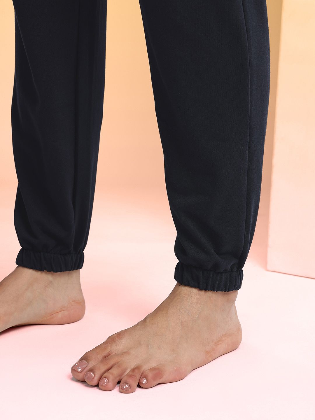 HRX by Hrithik Roshan Women Mid-Rise Yoga Joggers