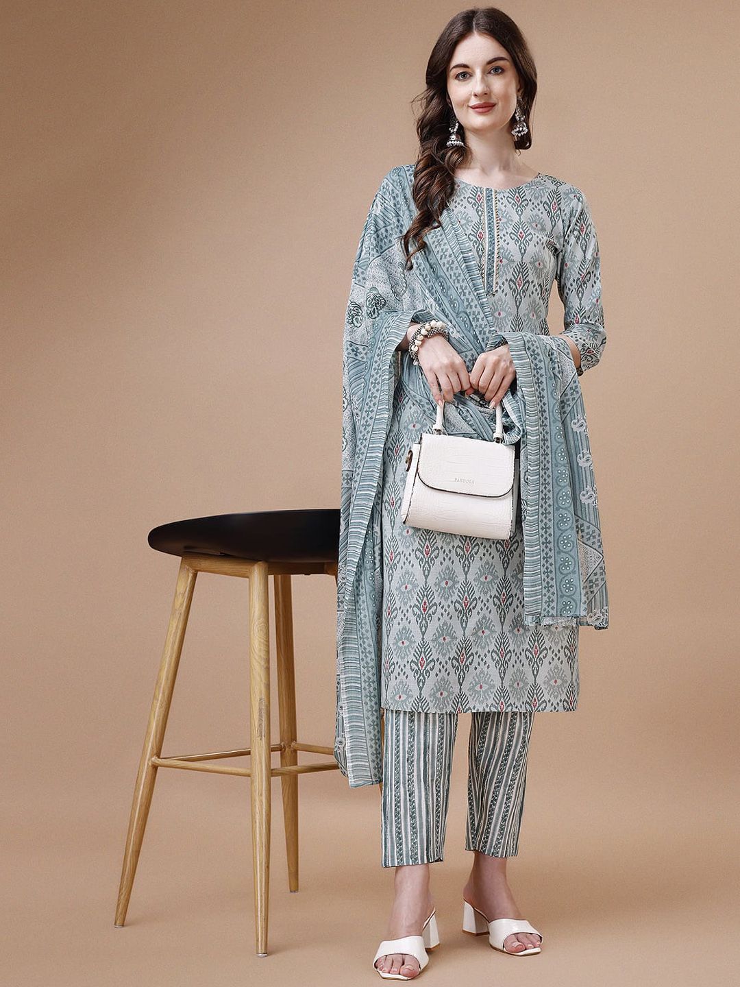 KALINI Ethnic Motifs PrintedStraight Kurta With Trousers & Dupatta