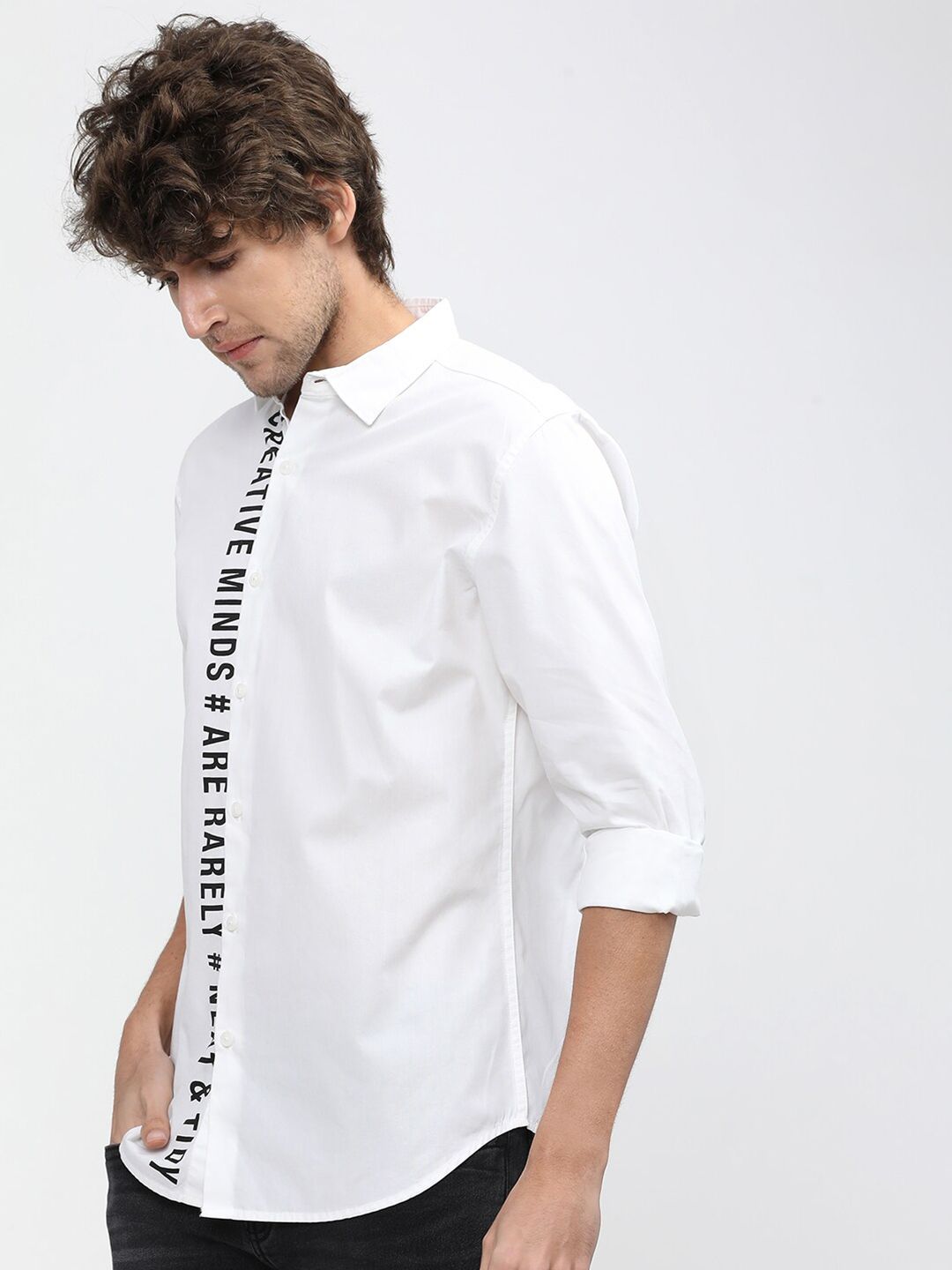 HIGHLANDER Men White Slim Fit Printed Casual Shirt