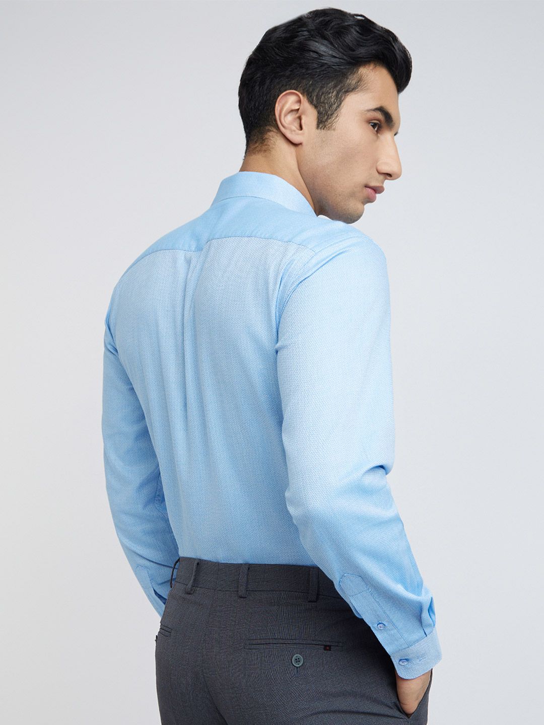 Raymond Men Slim Fit Pure Cotton Self Design Formal Shirt