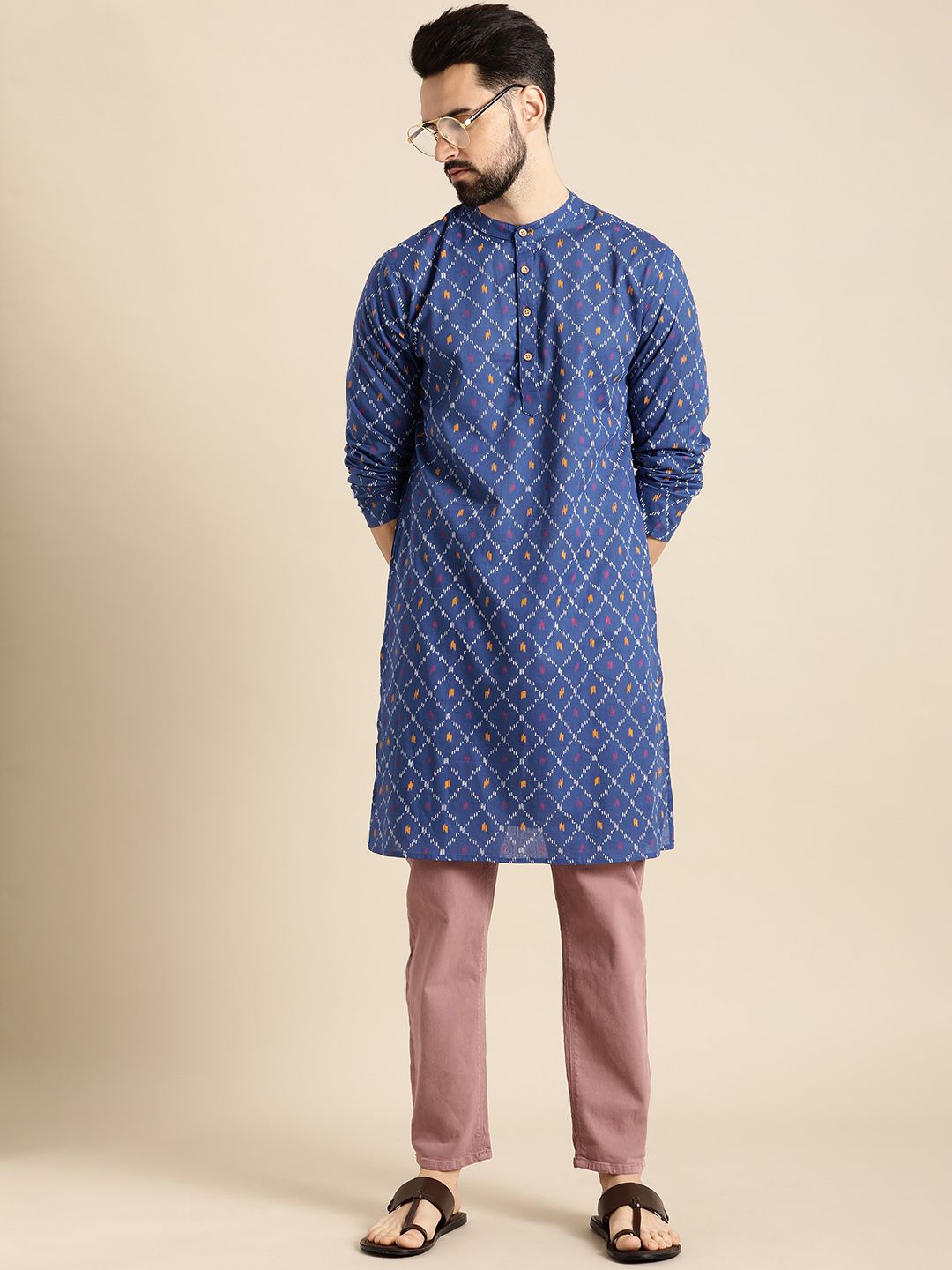 Anouk Men Blue & White Geometric Printed Kurta