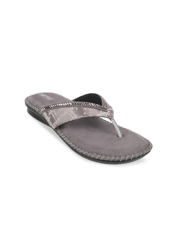 Metro Women Grey Embellished Ethnic Sandal