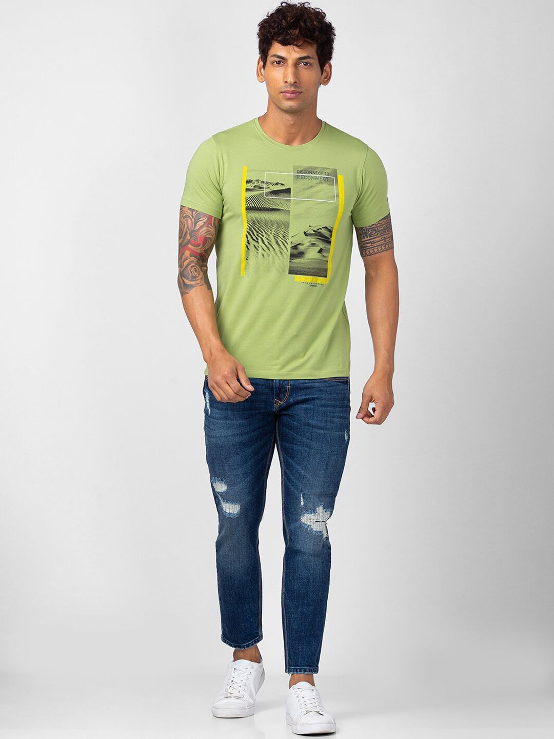 SPYKAR Men Kano Slim Fit Mildly Distressed Light Fade Jeans