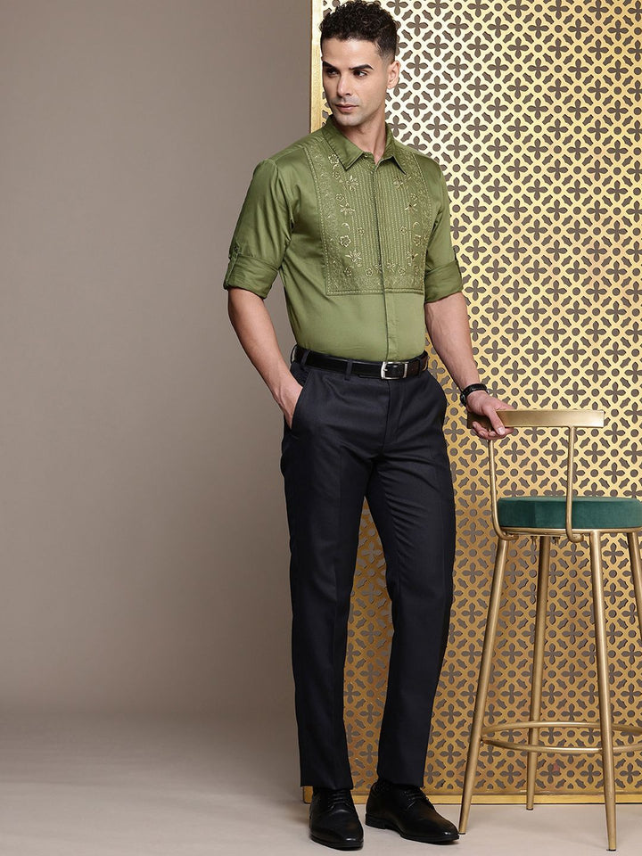 House of Pataudi Floral Embroidered Roll-Up Sleeves Pure Cotton Party Jashn Shirt