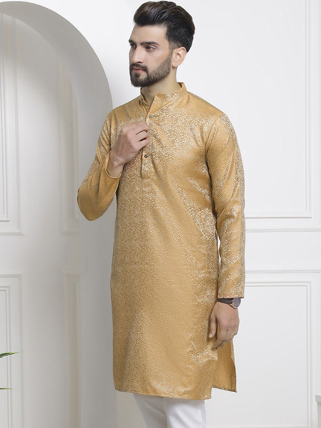 SOJANYA Ethnic Motifs Woven Design Mandarin Collar Jacquard Kurta
