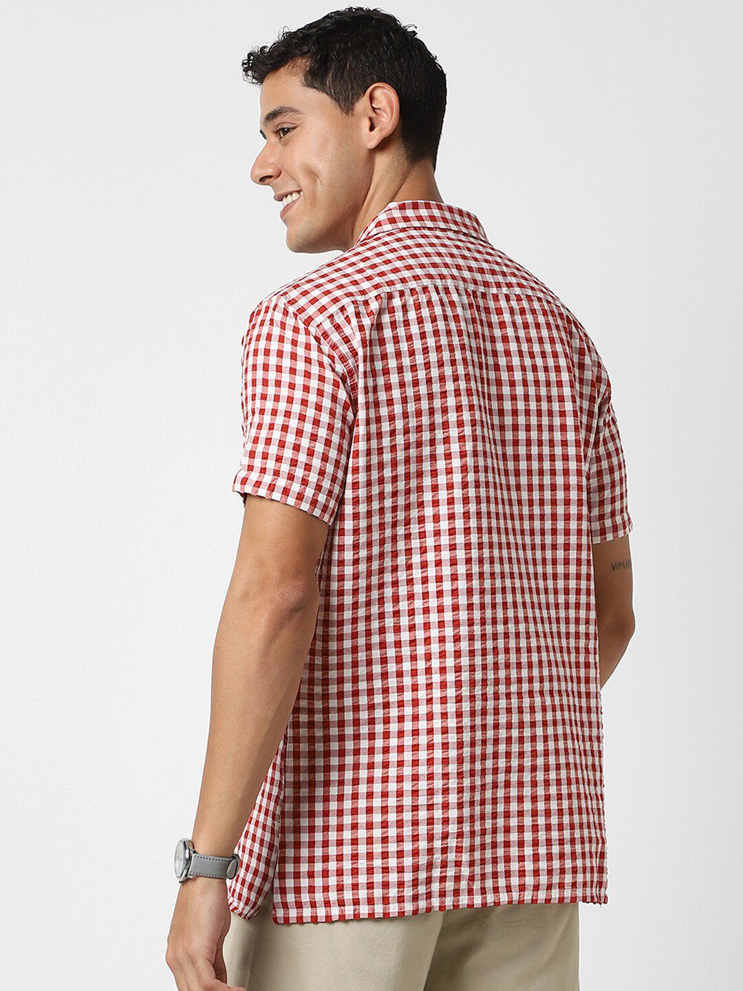 VASTRADO Men Classic Gingham Checks Opaque Checked Casual Shirt