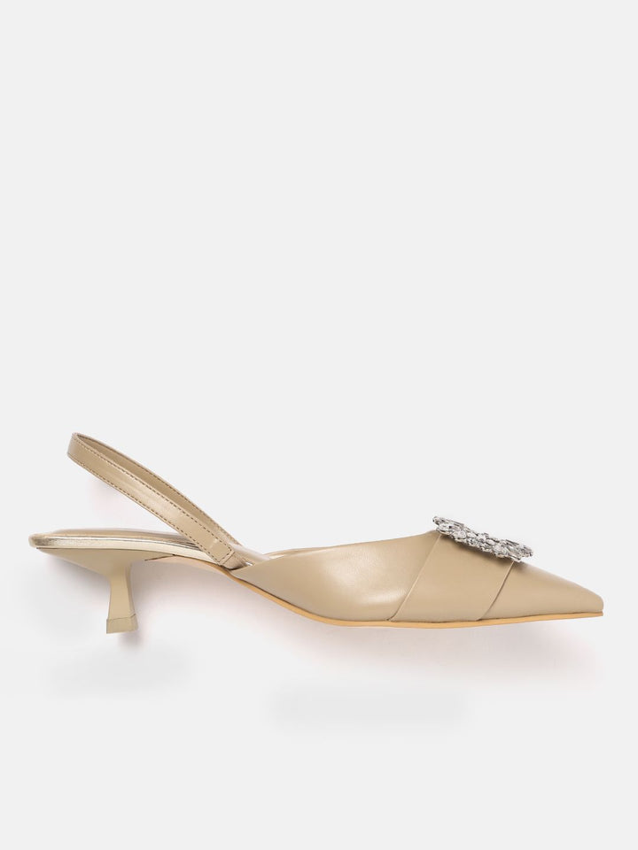 Lino Perros Embellished Kitten Pumps