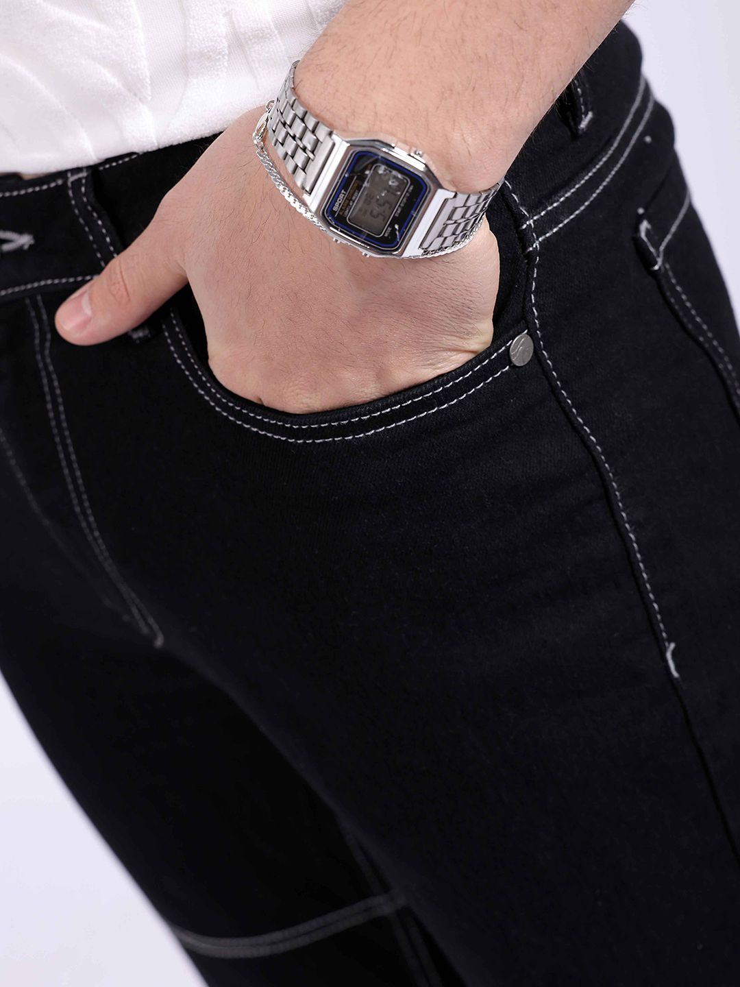 The Indian Garage Co Men Bootcut Contrast Stitch Mid Rise Cotton Jeans
