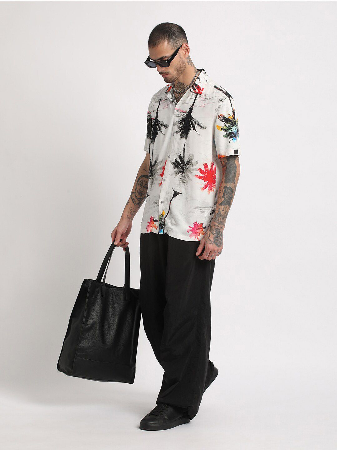 THE BEAR HOUSE Regular Fit Tropical Printed Cuban Collar Casual Shirt