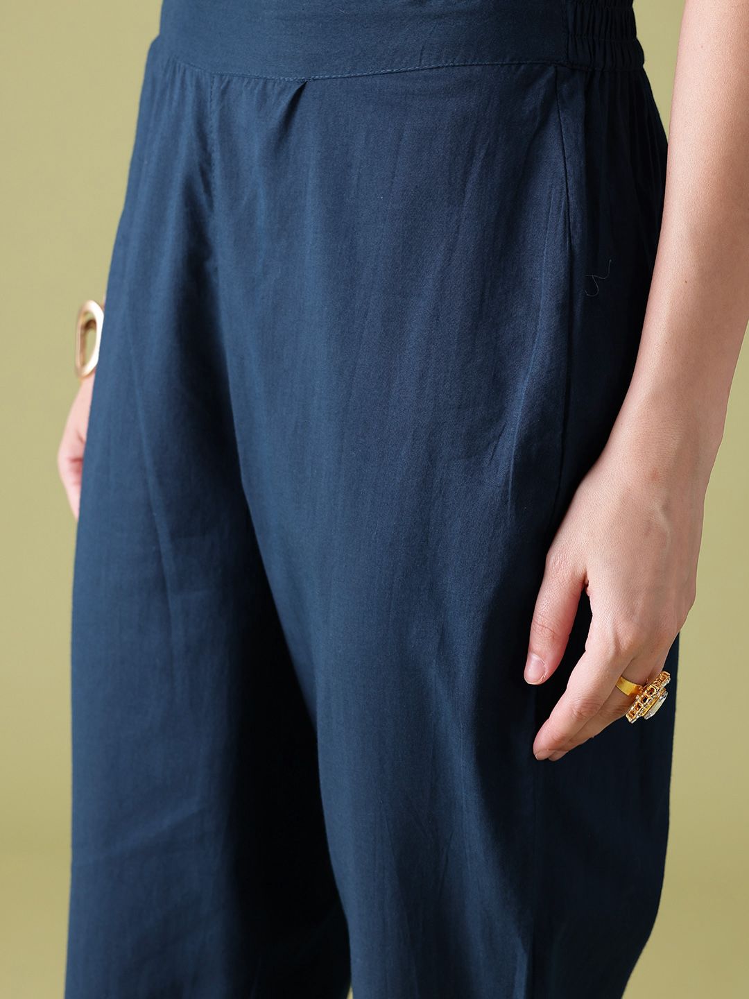 Anouk Pleated Pure Cotton Kurta with Trousers & Dupatta