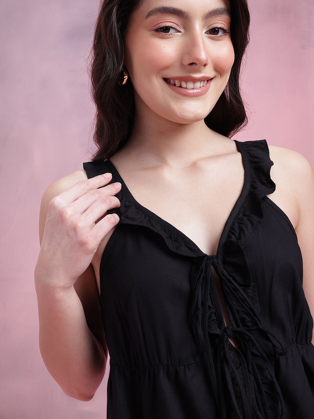 DressBerry Bow Front Ruffles Top