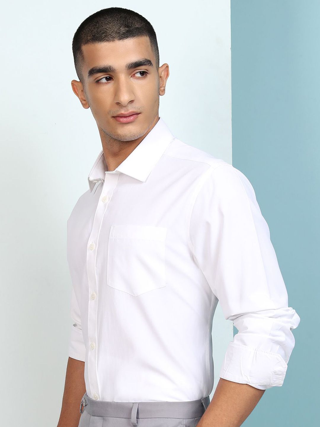 HIGHLANDER Regular Fit Button Down Collar Full Sleeve Satin Shirt