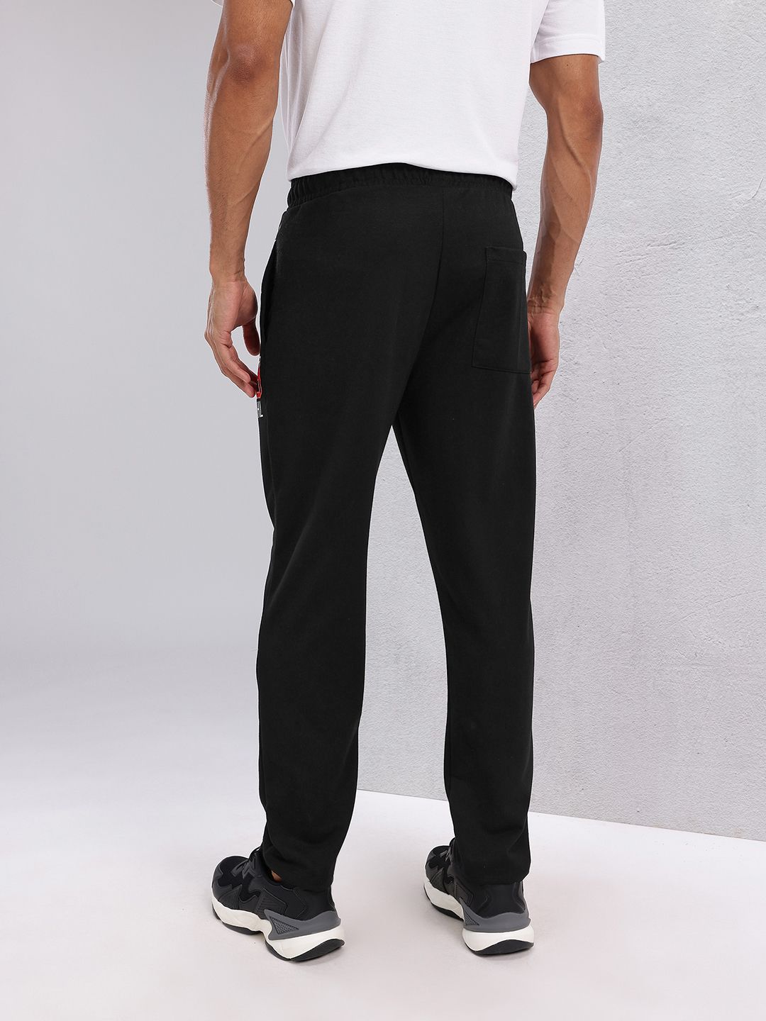 HRX by Hrithik Roshan Men Typography Printed Detail Mid-Rise Lifestyle Track Pants