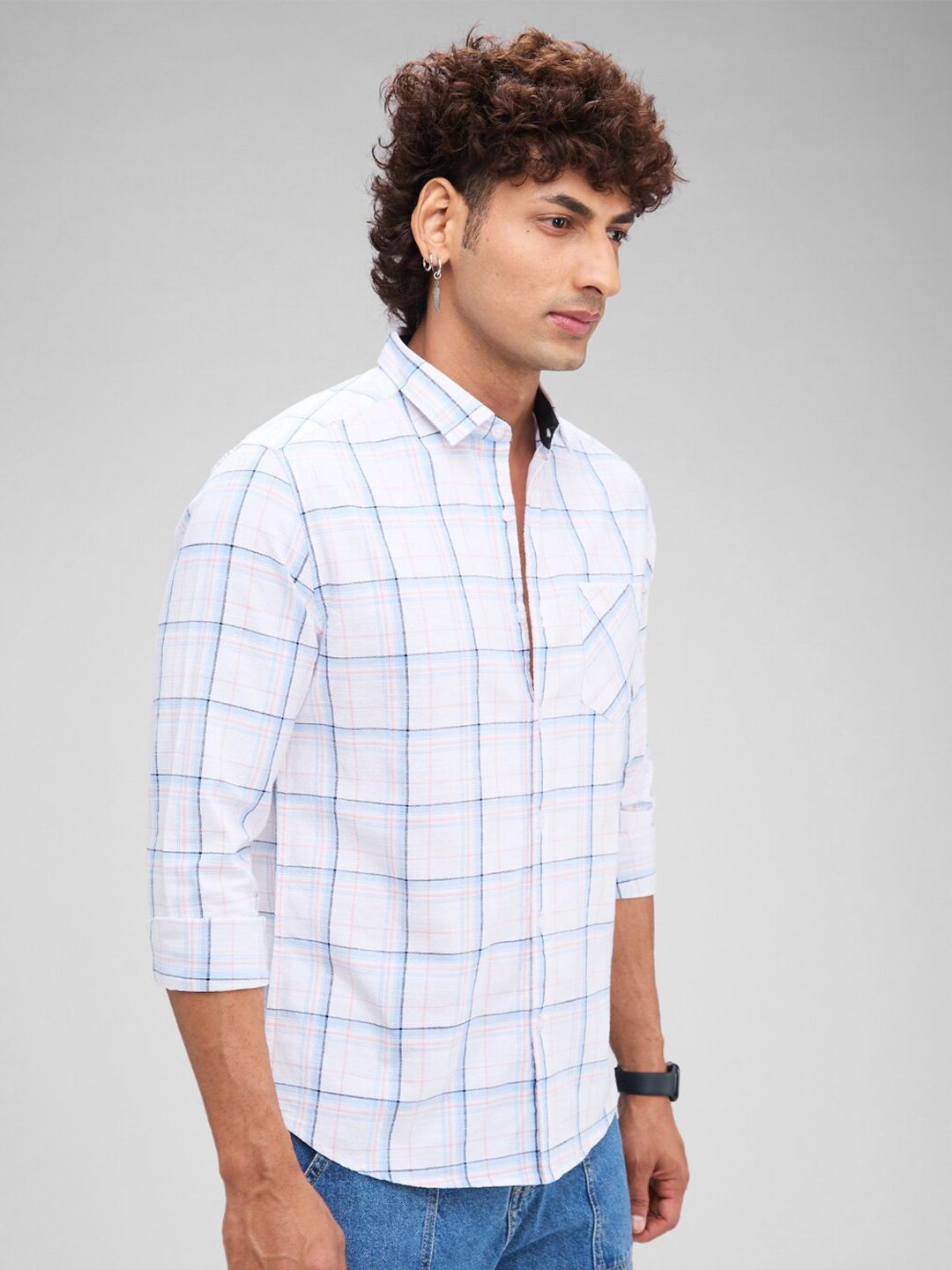 VASTRADO Slim Fit Windowpane Checked Spread Collar Cotton Casual Shirt