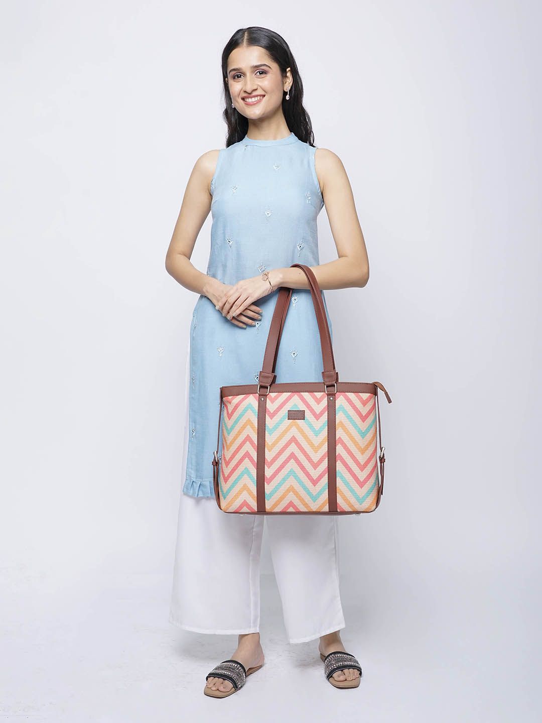 ZOUK Beige Geometric Printed Jute & Leather Structured Sustainable Laptop Shoulder Bag