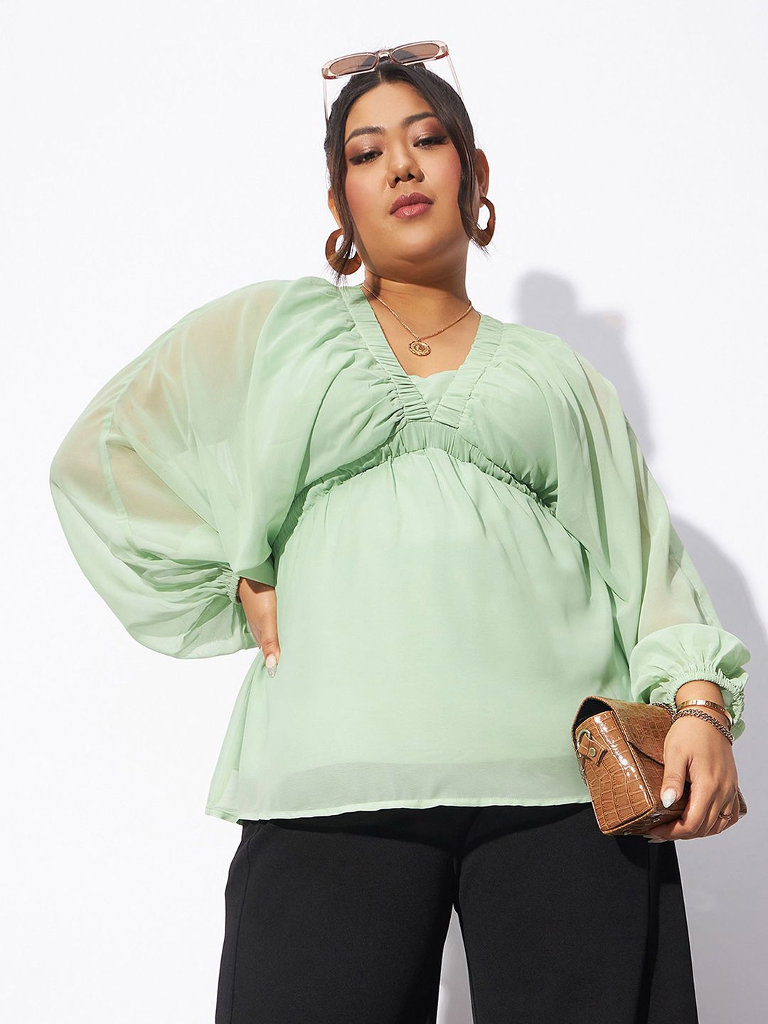 SASSAFRAS Curve Plus Size V-neck Batwing Sleeves Georgette Peplum Top