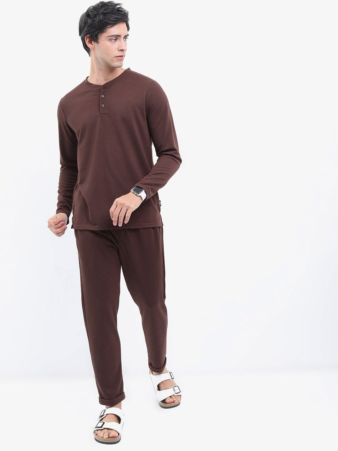 Highlander Henley Neck Popcorn berstruktur tshirt biasa