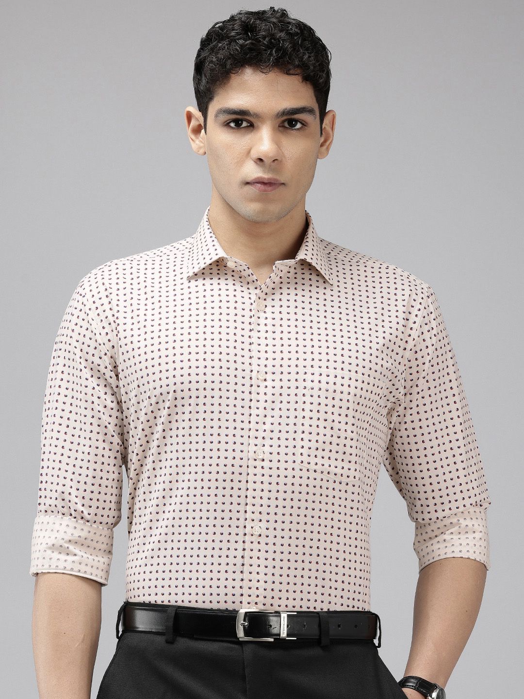 Park Avenue Pure Cotton Slim Fit Geometric Printed Formal Shirt
