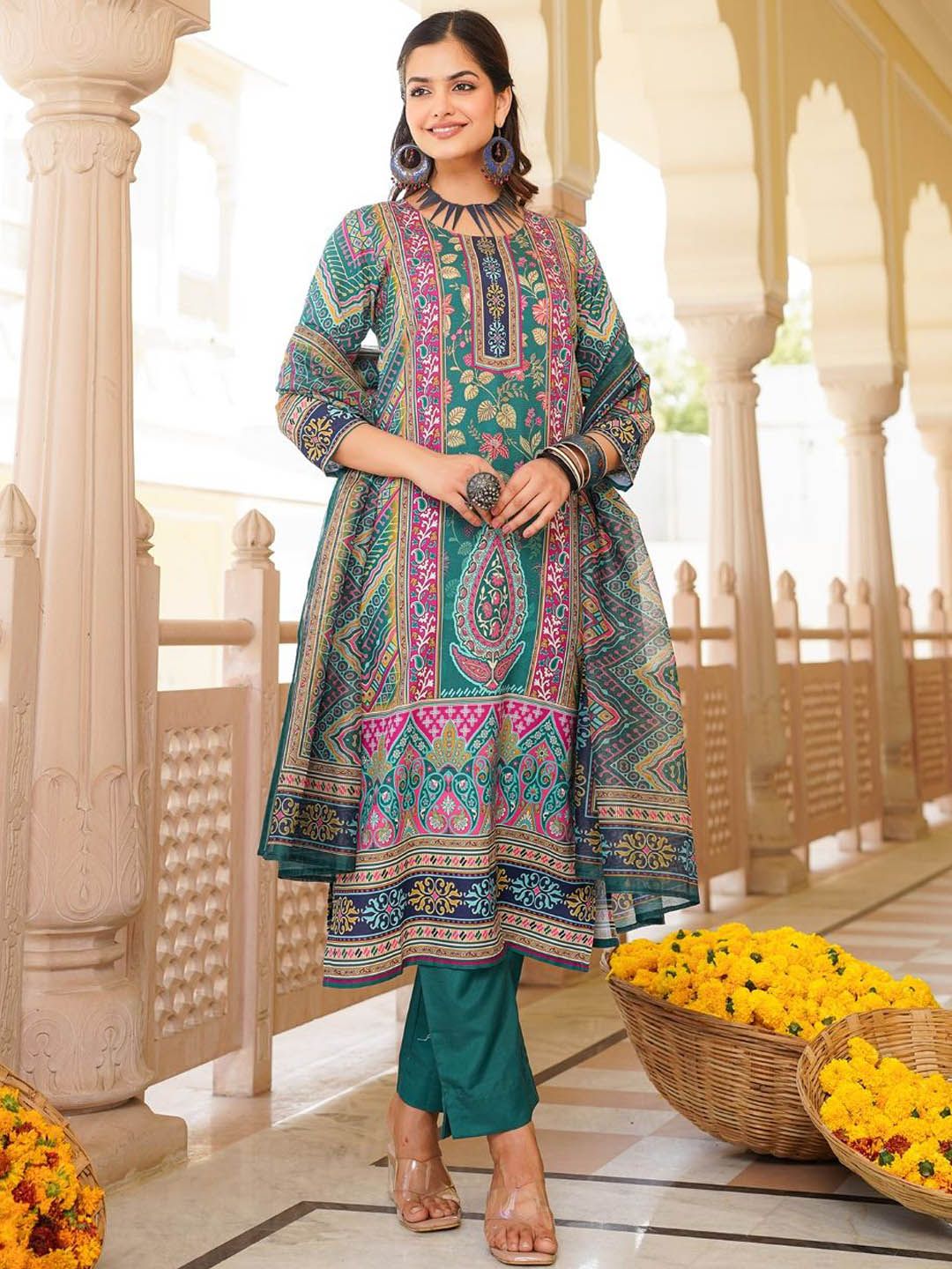 KALINI Women Floral Printed Regular Kurta with Trousers & With Dupatta