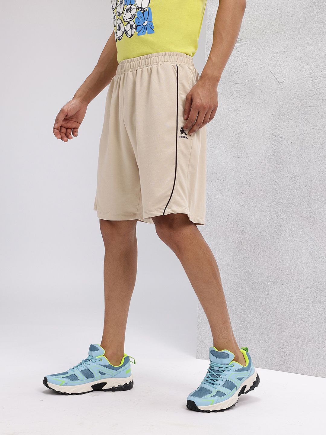 HRX by Hrithik Roshan Men Lifestyle Shorts with Piping Detail