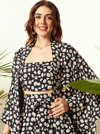 Berrylush Black & White Floral Printed Crop Top With Shrug And Short