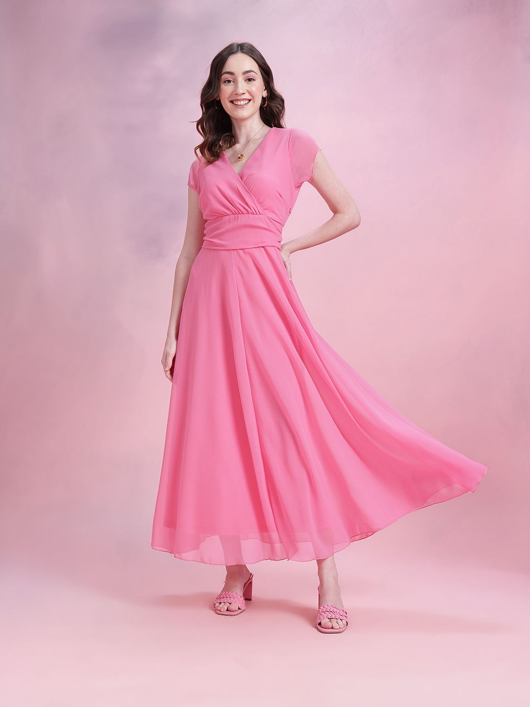 DressBerry V-Neck Maxi Dress