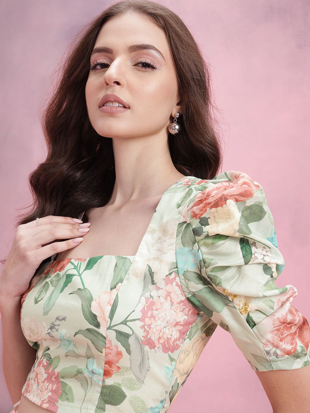 DressBerry Floral Print Paneled Puff Sleeve Crop Top