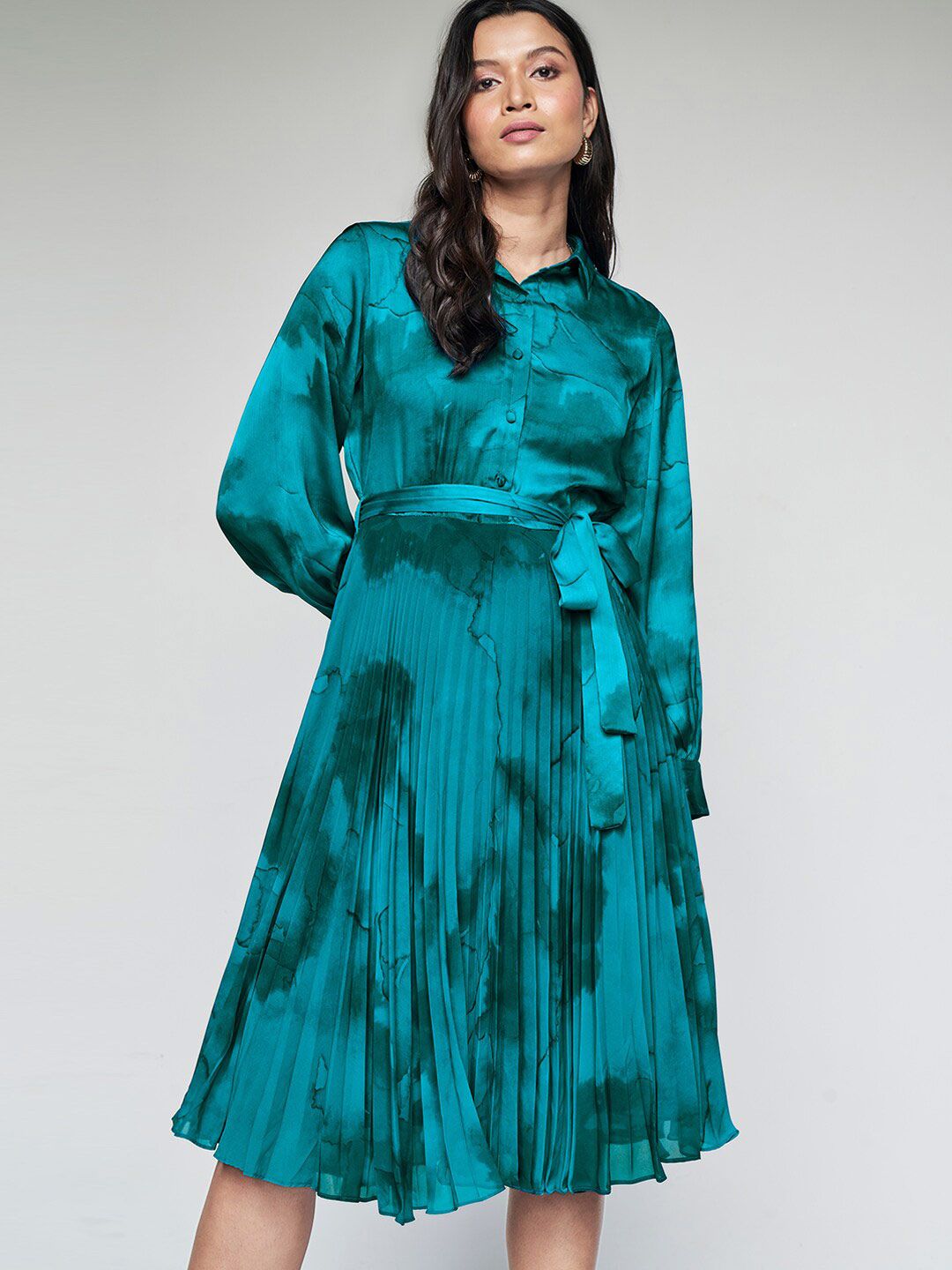 AND Tie & Dye Dyed Accordion Pleated Belted Shirt Dress