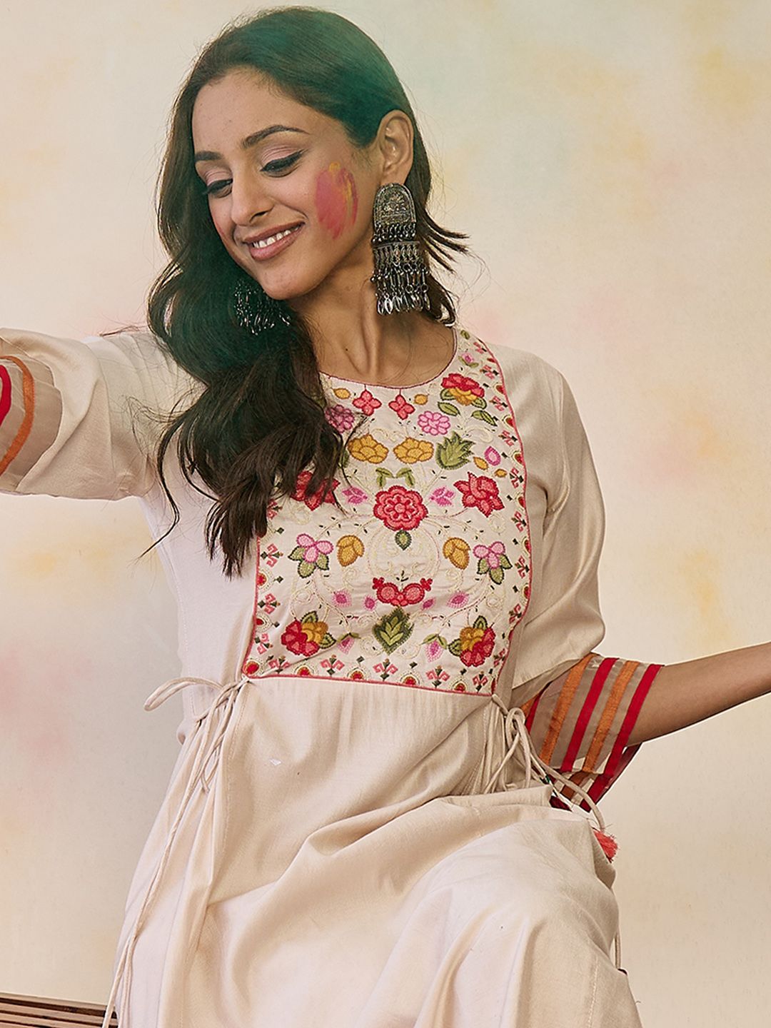 Indo Era Women Floral Yoke Design Empire Thread Work Liva Kurta with Trousers